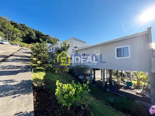 Casa com 70m² 2 quartos e 1 banheiro, à venda, no bairro Cristal em Concórdia