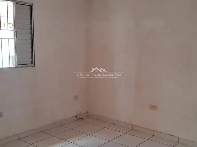 Casa 1 quarto e 1 banheiro, para alugar, no bairro Jardim Santa Terezinha (Zona Leste) em São Paulo