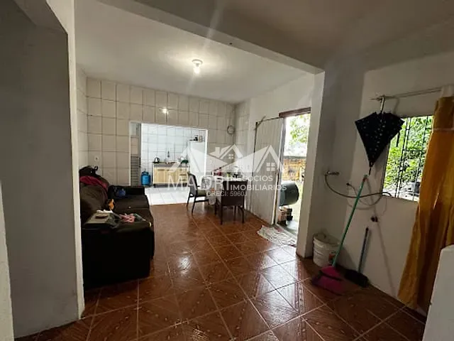 Casa com 360m² 2 quartos e 1 banheiro, à venda, no bairro São Sebastião em Palhoça