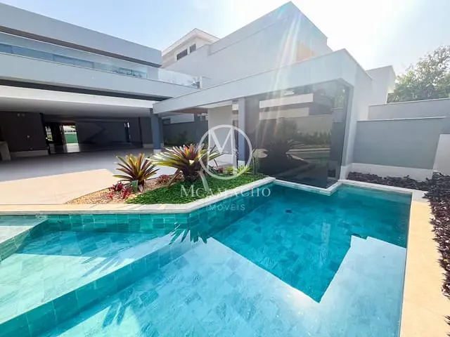 Casa com 637m² 4 quartos e 6 banheiros, à venda, no bairro Barra da Tijuca em Rio de Janeiro