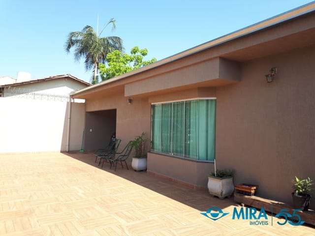 Foto do Casa - Casa à venda 3 Quartos, 4 Vagas, 450M², Parque Industrial de Goiânia, Goiânia - GO | Mira Imóveis