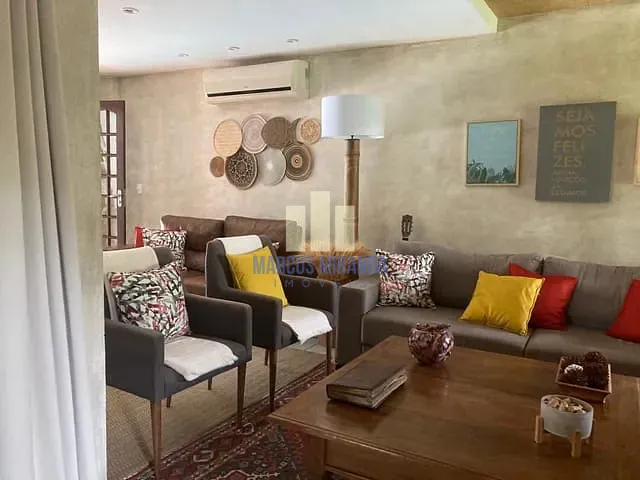 Casa com 350m² 5 quartos e 3 banheiros, à venda, no bairro Recreio dos Bandeirantes em Rio de Janeiro