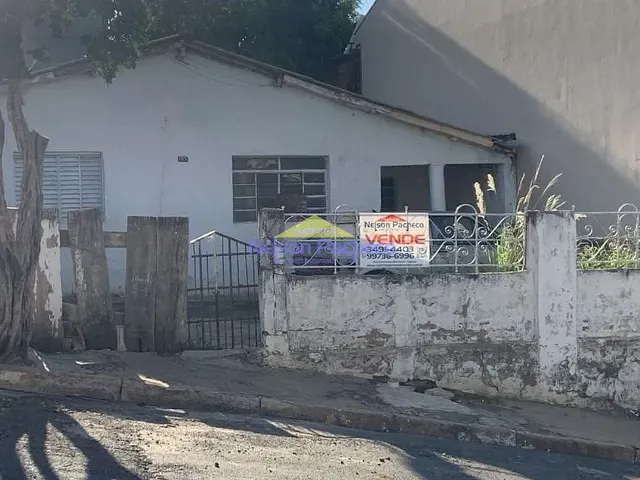 Casa com 162m² 2 quartos e 1 banheiro, à venda, no bairro Vila Carmo em Capivari