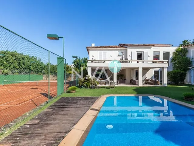 Casa com 2000m² 6 quartos e 5 banheiros, à venda, no bairro Barra da Tijuca em Rio de Janeiro