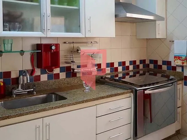 Casa com 366m² 5 quartos e 4 banheiros, à venda, no bairro Vila Cloris em Belo Horizonte