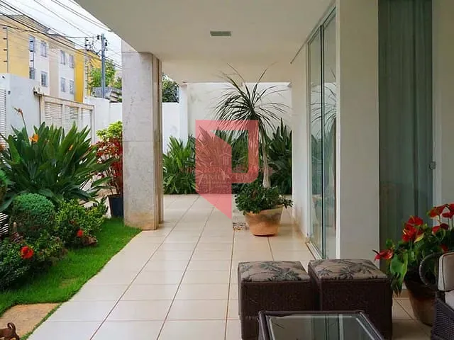 Casa com 366m² 5 quartos e 4 banheiros, à venda, no bairro Vila Cloris em Belo Horizonte