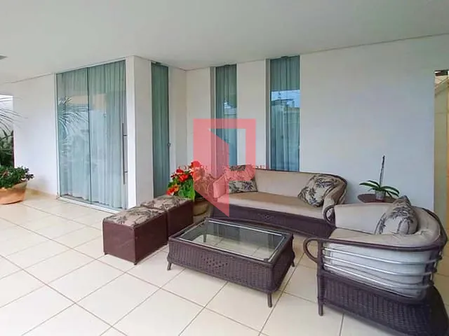 Casa com 366m² 5 quartos e 4 banheiros, à venda, no bairro Vila Cloris em Belo Horizonte