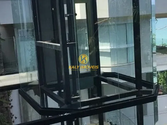 Casa com 2500m² 4 quartos e 7 banheiros, à venda, no bairro Barra Seca (Praias Vermelha e Alto) em Ubatuba