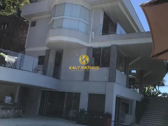 Casa com 2500m² 4 quartos e 7 banheiros, à venda, no bairro Barra Seca (Praias Vermelha e Alto) em Ubatuba
