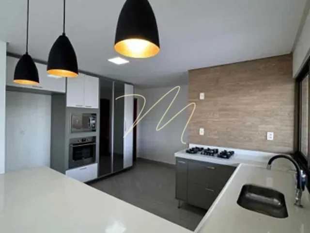 Casa 3 quartos e 1 banheiro, à venda, no bairro Olivença em Ilhéus