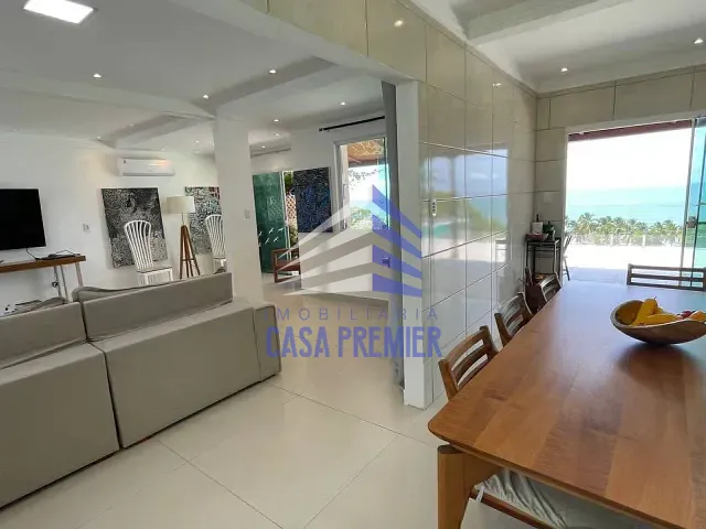 Casa 3 quartos e 4 banheiros, à venda, no bairro Olivença em Ilhéus