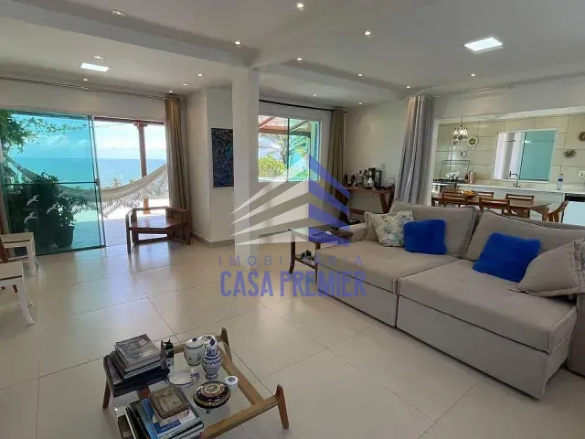 Casa 3 quartos e 4 banheiros, à venda, no bairro Olivença em Ilhéus