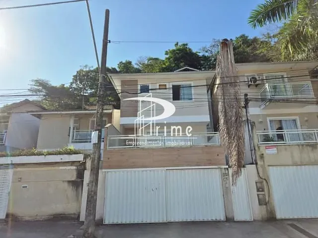 Casa com 375m² 3 quartos e 3 banheiros, à venda, no bairro Itaipu em Niterói