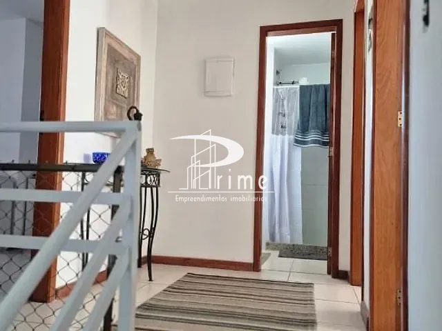 Casa com 375m² 3 quartos e 3 banheiros, à venda, no bairro Itaipu em Niterói
