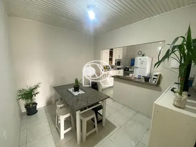 Casa 2 quartos e 2 banheiros, à venda, no bairro Jardim Brasil em Registro