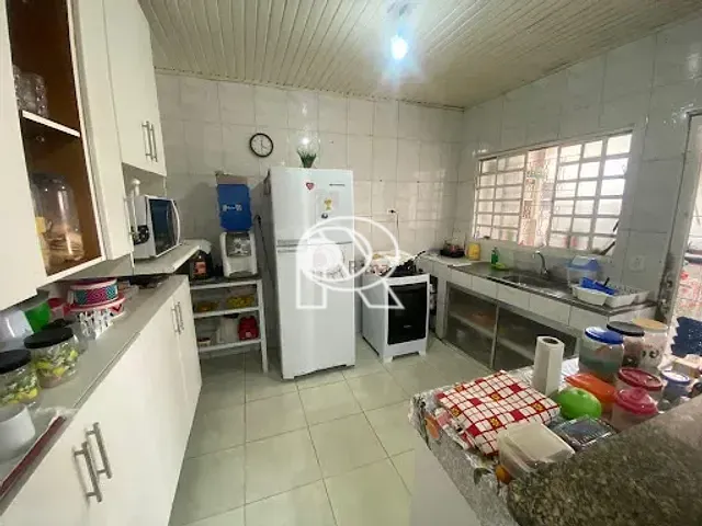 Casa 2 quartos e 2 banheiros, à venda, no bairro Jardim Brasil em Registro