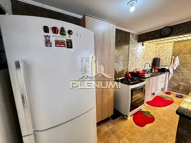 Casa com 214m² 3 quartos e 2 banheiros, à venda, no bairro Vila Indaiá em Rio Claro