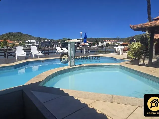 Casa 2 quartos e 1 banheiro, à venda, no bairro Peró em Cabo Frio