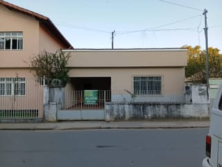 Casa para alugar em Rua Cel. Antônio Pedro, N° 310, Centro, Rio Pomba - foto 1