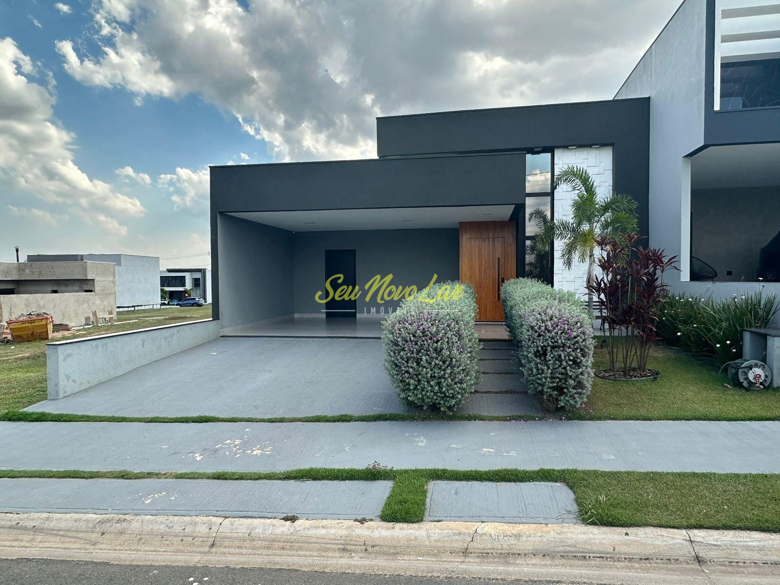 Casa, 3 quartos, 187 m² - Foto 1