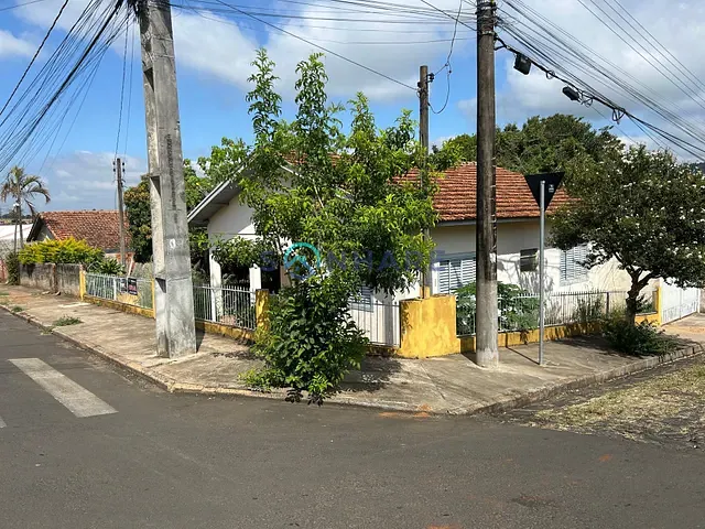 Casa 2 quartos e 1 banheiro, para alugar, no bairro Barbosa em Siqueira Campos