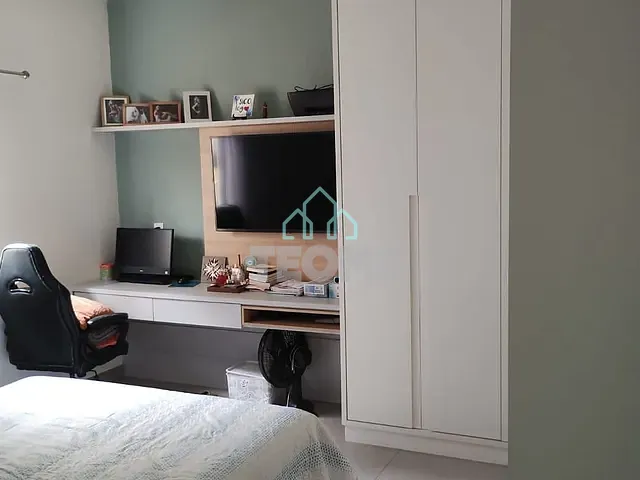 Casa com 250m² 4 quartos e 3 banheiros, à venda, no bairro Vila Aparecida em Taubaté