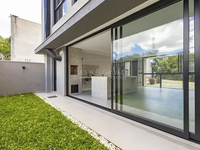 Casa com 166m² 3 quartos e 3 banheiros, à venda, no bairro Pilarzinho em Curitiba