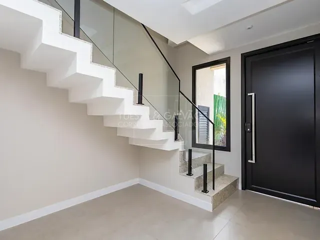 Casa com 166m² 3 quartos e 3 banheiros, à venda, no bairro Pilarzinho em Curitiba