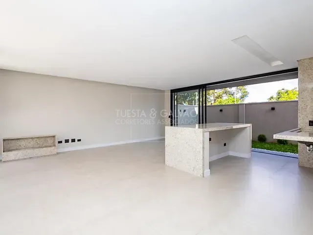 Casa com 166m² 3 quartos e 3 banheiros, à venda, no bairro Pilarzinho em Curitiba