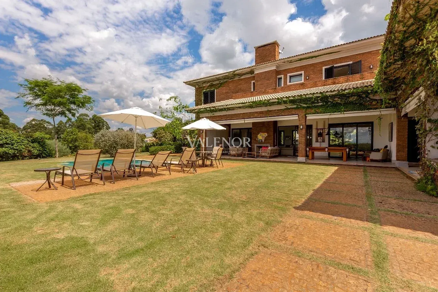 Casa, 4 quartos, 3000 m² - Foto 2