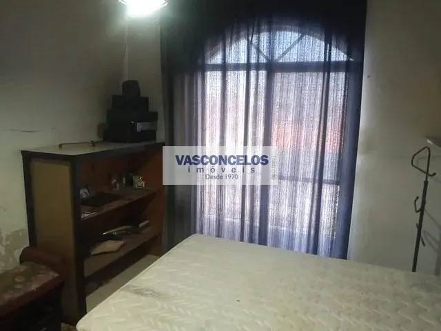 Casa com 458m² 4 quartos e 2 banheiros, à venda, no bairro Jardim das Indústrias em São José dos Campos