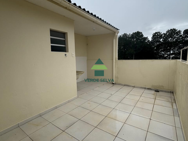 Casa 2 quartos e 2 banheiros, para alugar, no bairro Alvinópolis em Atibaia