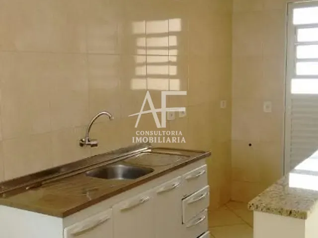 Casa com 125m² 2 quartos e 2 banheiros, à venda, no bairro Morada dos Nobres em Taubaté