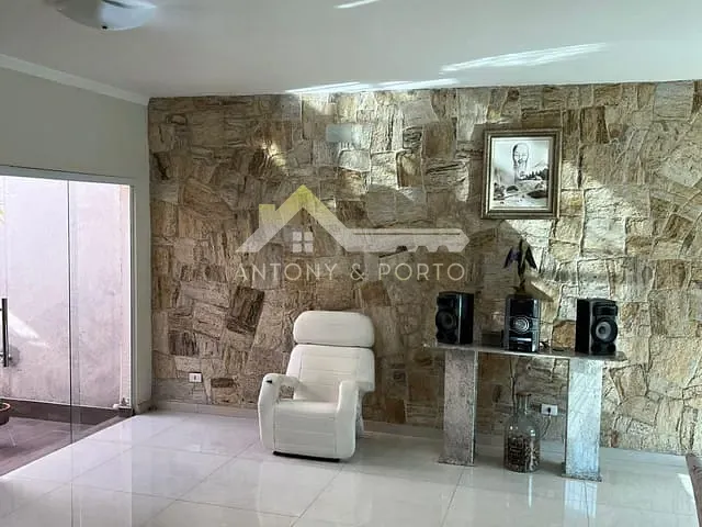 Casa com 432m² 3 quartos e 2 banheiros, à venda, no bairro Vila Augusta em Guarulhos