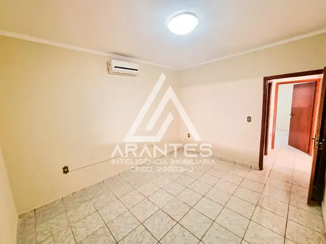 Casa 2 quartos e 2 banheiros, à venda, no bairro Jardim Nova Barretos em Barretos