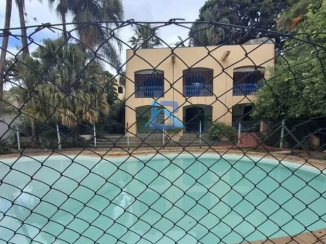Casa com 2283m² 6 quartos e 9 banheiros, para alugar, no bairro Vila Santa Cruz em Itatiba