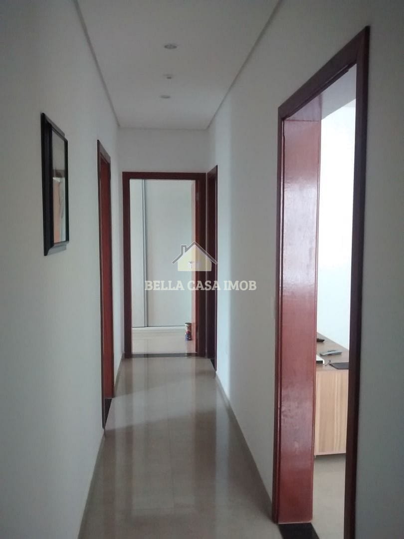 Casa à venda com 3 quartos, 200m² - Foto 5