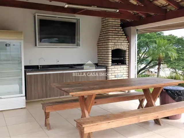 Casa com 300m² 3 quartos e 5 banheiros, à venda, no bairro Parque Esplanada em Votorantim