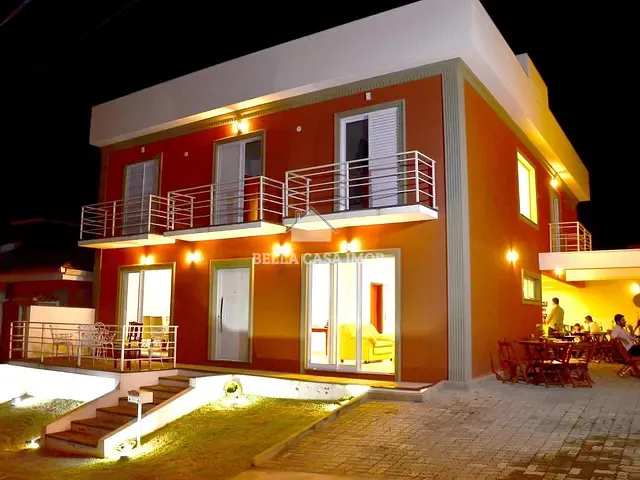 Casa com 300m² 3 quartos e 5 banheiros, à venda, no bairro Parque Esplanada em Votorantim