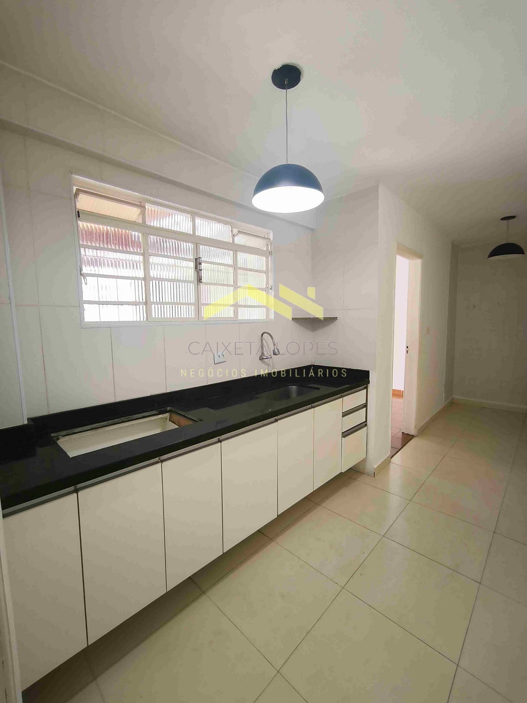 Casa para alugar com 2 quartos, 70m² - Foto 14