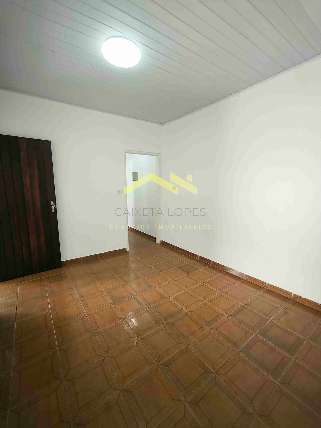 Casa para alugar com 2 quartos, 70m² - Foto 15
