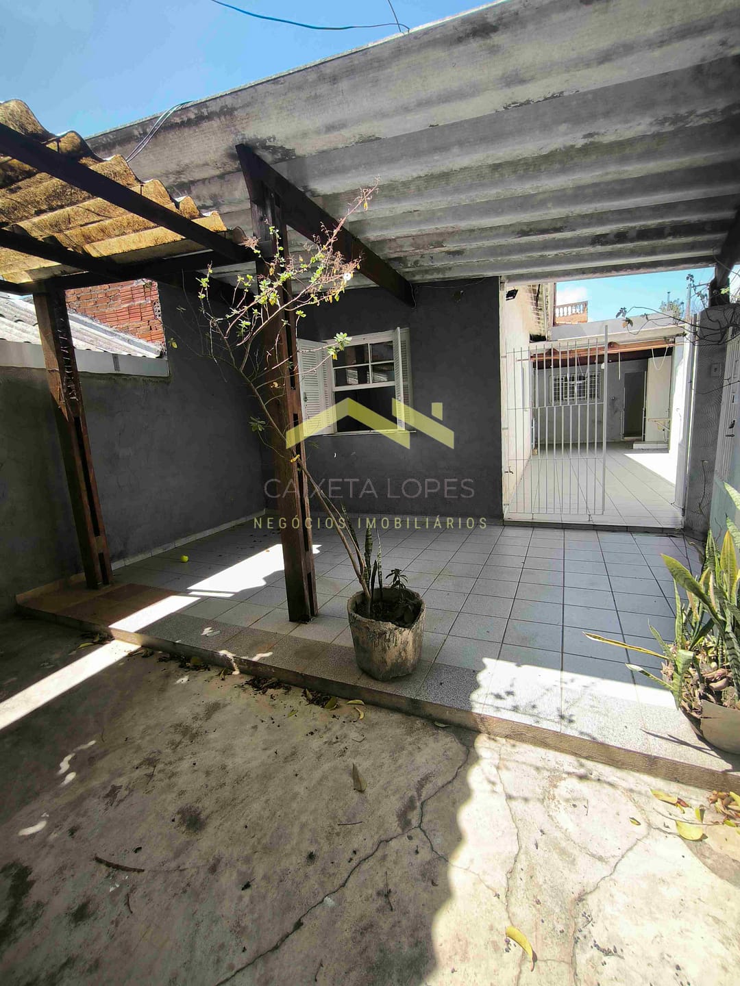 Casa para alugar com 2 quartos, 70m² - Foto 2