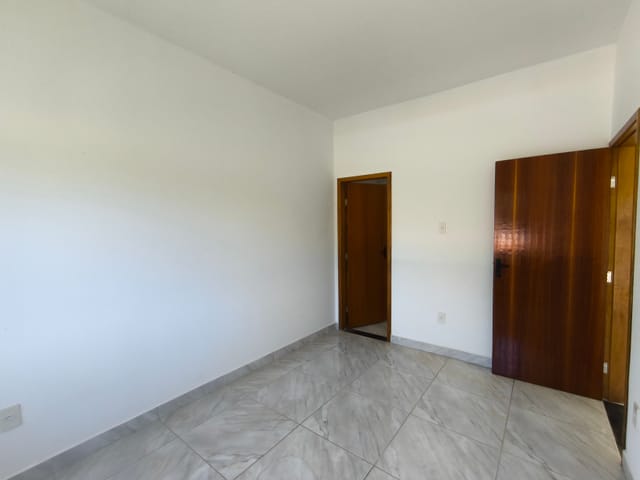 Casa 3 quartos e 3 banheiros, à venda, no bairro Kennedy em Governador Valadares