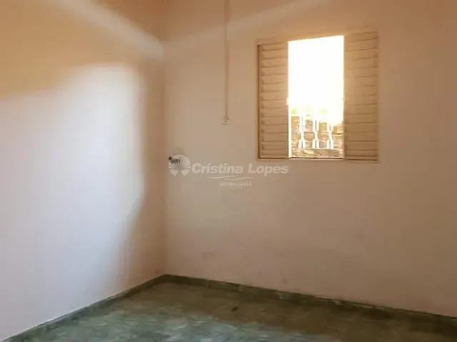 Casa com 300m² 2 quartos e 2 banheiros, à venda, no bairro Primavera em Teresina