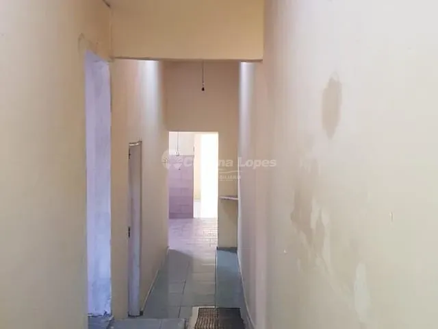 Casa com 300m² 2 quartos e 2 banheiros, à venda, no bairro Primavera em Teresina