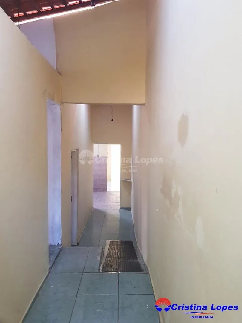 Casa, 2 quartos, 300 m² - Foto 1