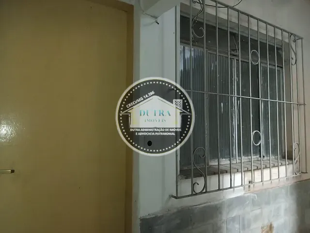 Casa com 40m² 1 quarto e 1 banheiro, para alugar, no bairro Santa Catarina em Juiz de Fora