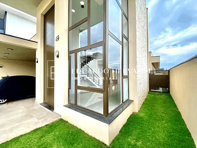 Casa 3 quartos e 5 banheiros, à venda, no bairro Loteamento Brisas do Lago em Jundiaí