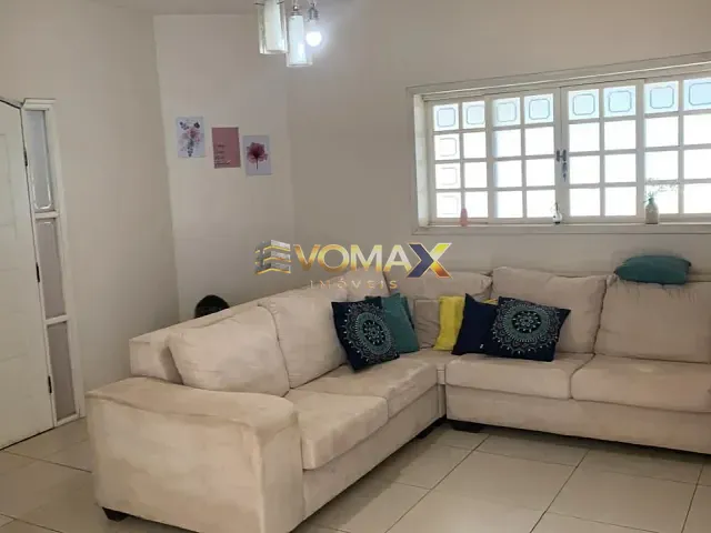 Casa 4 quartos e 2 banheiros, à venda, no bairro Vila Nova Itapetininga em Itapetininga