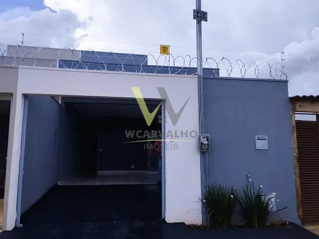 Casa com 153m² 2 quartos e 1 banheiro, à venda, no bairro Vila Goiás em Anápolis